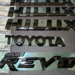 Revo Monogram "Hilux" (Black)