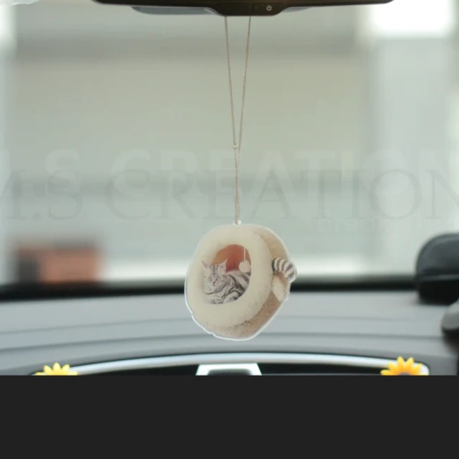 Hanging Cat Pandant - 384