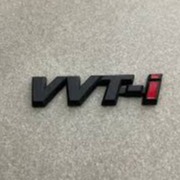 "VVTi" Monogram (Black)