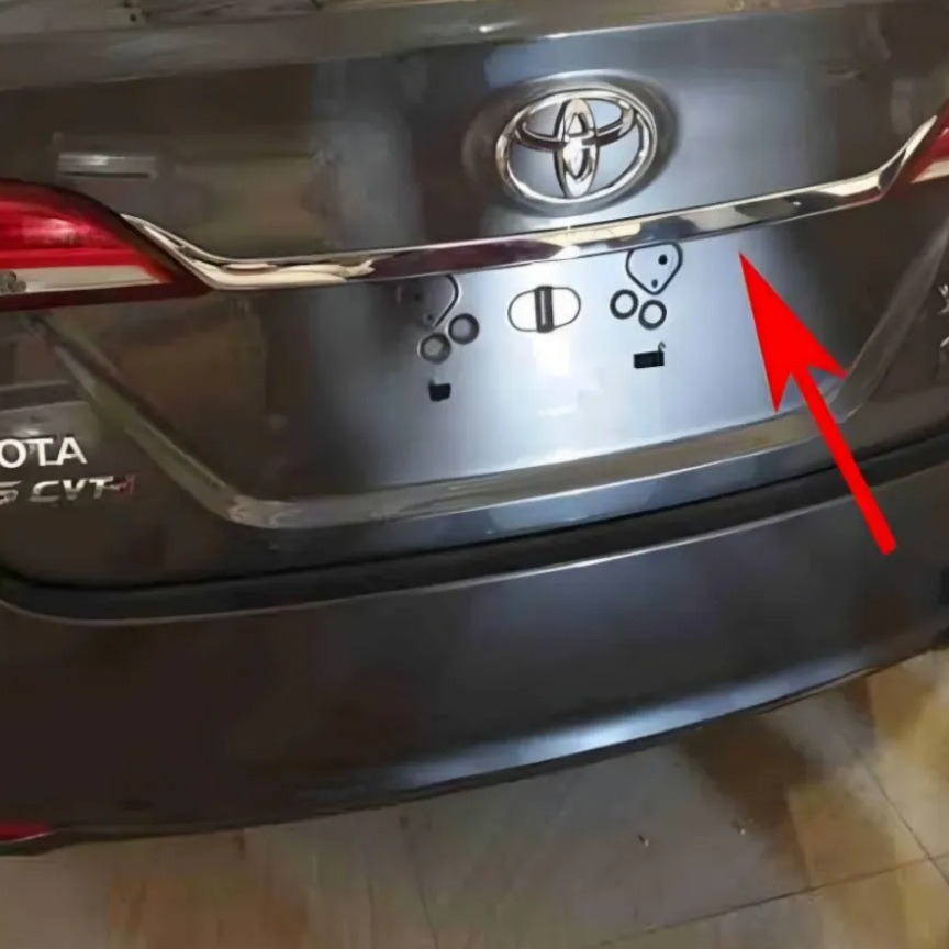 Toyota Yaris Trunk Garnish Chrome 2020-2022