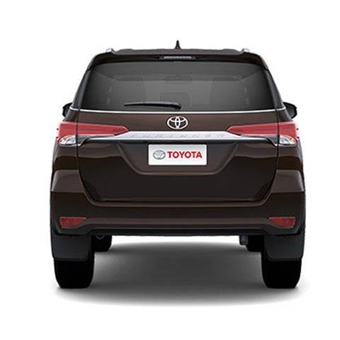 Fortuner Bonnet Chrome Garnish