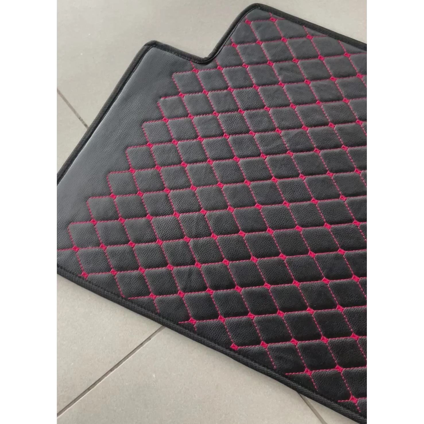 Honda Civic 7D Eco Floor Mat Black With Red Model 2022 (New)